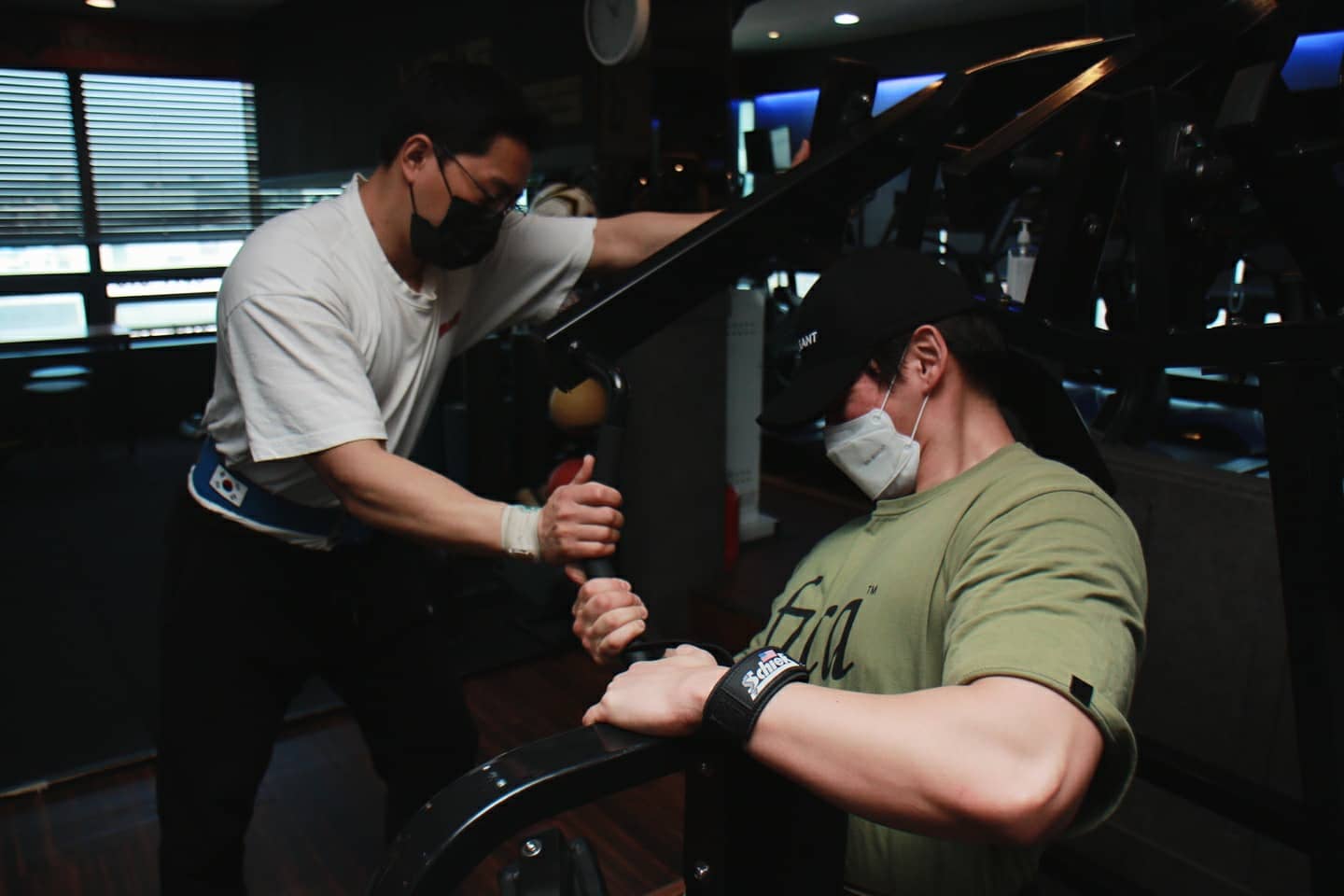 5690_copy_5697_2000769928_gj8pNEY9_3ef98395297e017e662ce96d52117e2b6a6e84a1.jpg 이미지크게보기